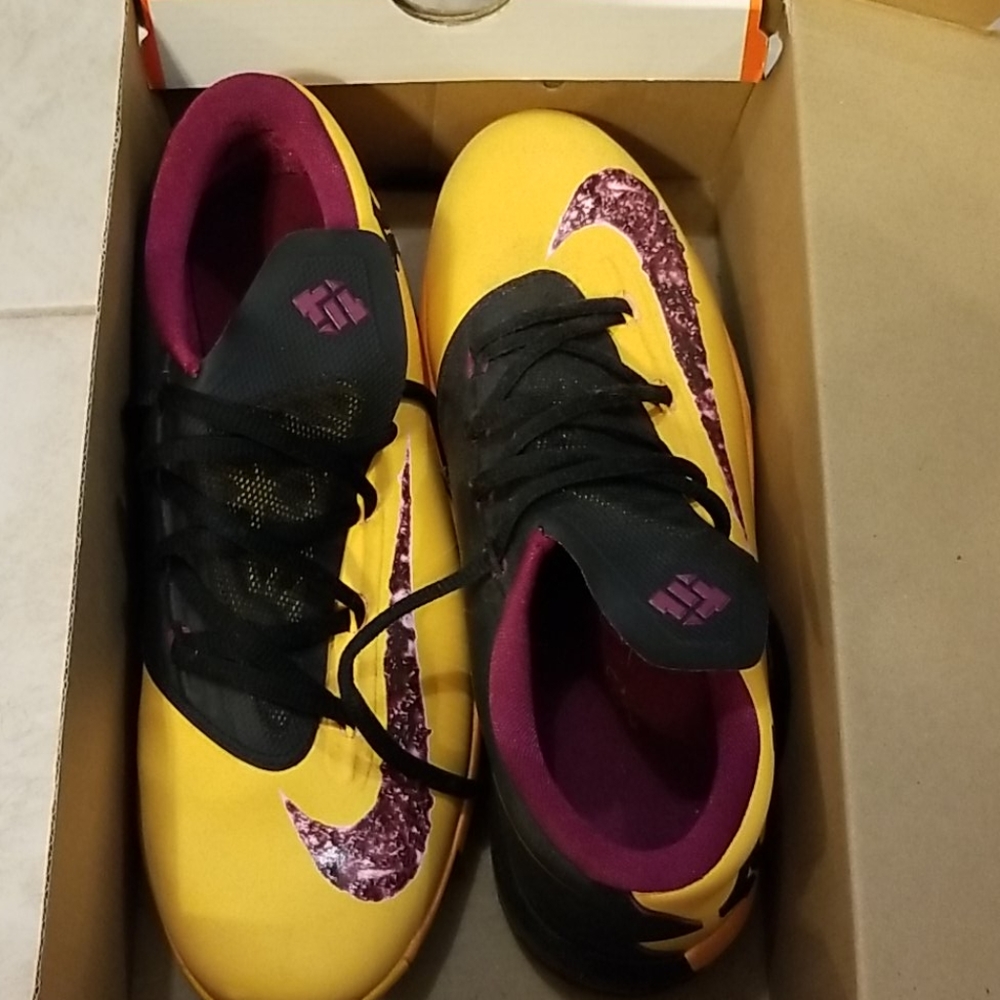 Nike KDs